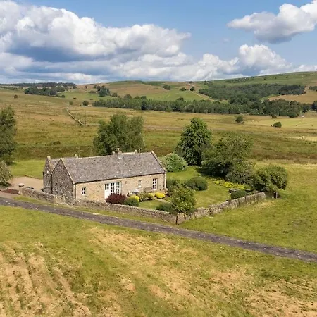 Charlton Gate Villa Greenhaugh Exterior photo